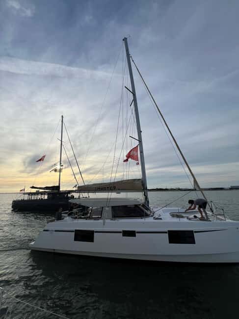 La Flotte en Ré - 2 hrs Evening Catamaran Cruise - Practical Details and Tips