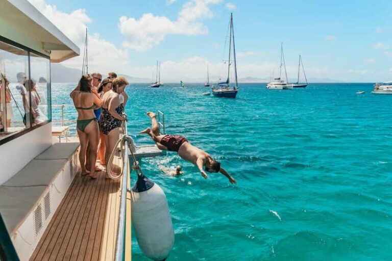 La Graciosa: Island Cruise with Lunch and Water Activities - Frequently Asked Questions