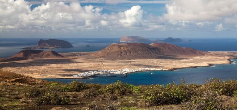 La Graciosa: Island Cruise with Lunch for Cruise Passengers - What’s Not Included and Considerations