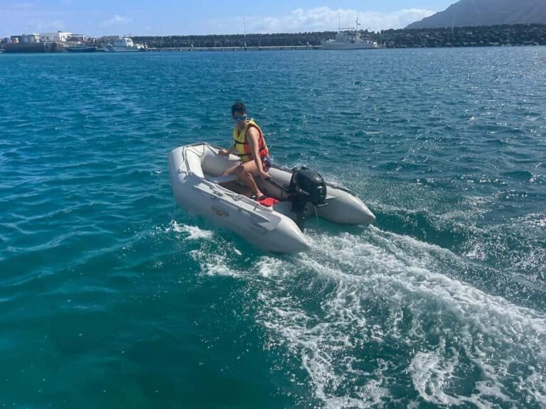 La Graciosa: rent your zodiac without a license! - What’s Included and How It Works