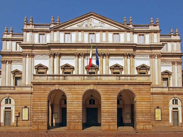 La Scala's Secrets: Explore Iconic Opera & Rich History - Value and Practical Considerations
