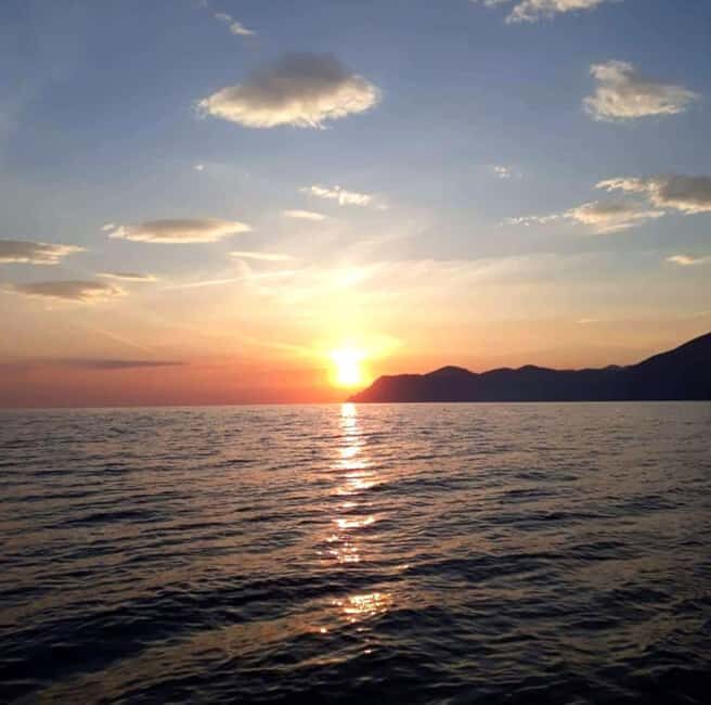 La Spezia: Sunset with aperitivo in Golfo dei Poeti 3 hours - The Practical Side: Details and Logistics