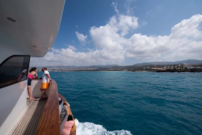 Lagoon to Paphos: Blue Lagoon All Inclusive Round Trip - The Vibe Onboard: Food, Drinks, and Entertainment