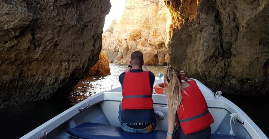 Lagos: Ponta da Piedade Grotto 1-Hour Tour with Local Guide - The Experience: A Closer Look