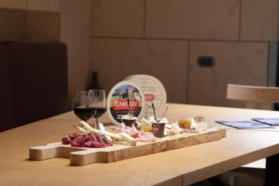 Lake Como: Cheese and Wine Tasting in Valsassina - Who Should Consider This Experience?