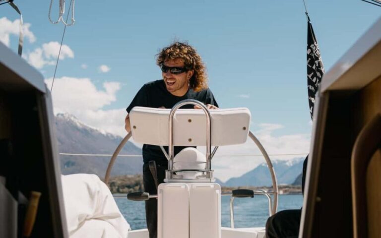 Lake Como: Sailing Boat Tour with Skipper and Aperitivo - What to Expect on the Tour