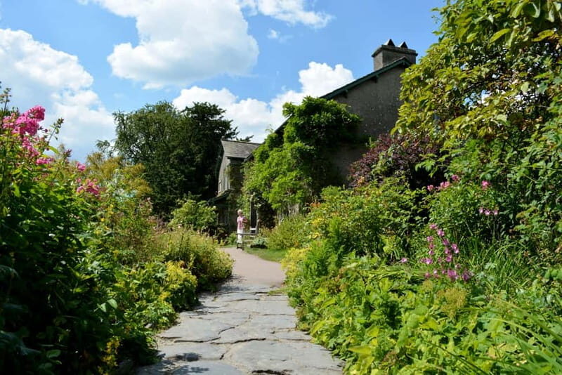 Lake District: Beatrix Potter Half-Day Tour - Transportation and Group Size