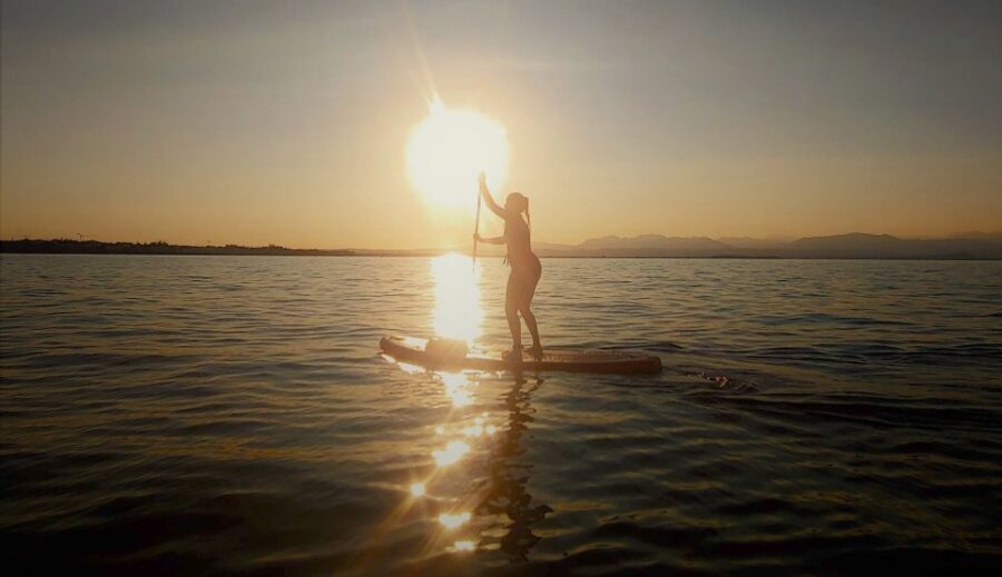Lake Garda: Stand-Up Paddleboard Sunset Experience - Why This Tour Works Well
