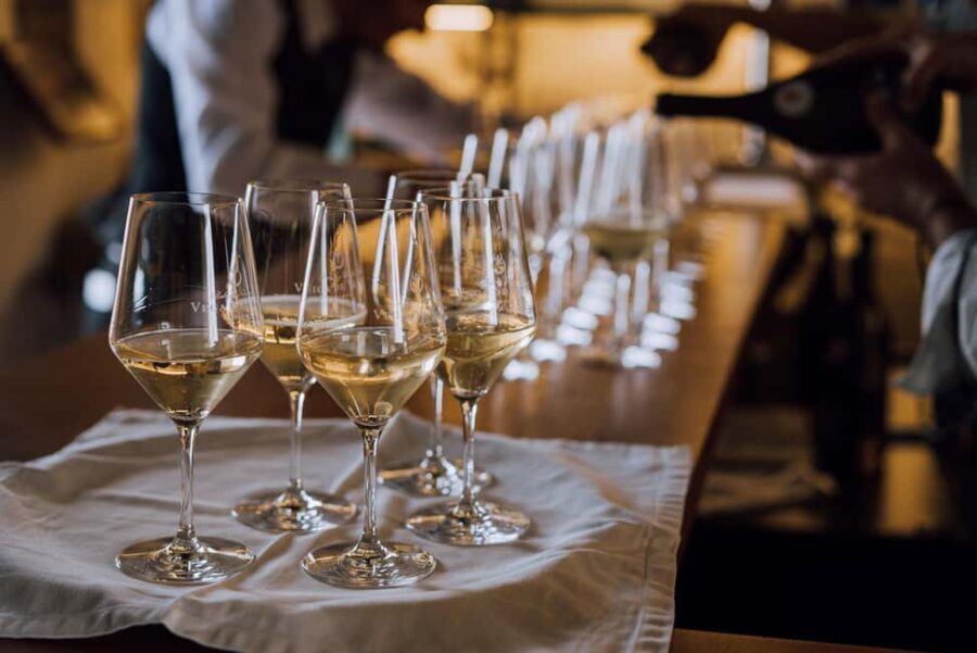 Lanzarote: Vineyard Tour & Wine Tasting with Cheese - What Travelers Say