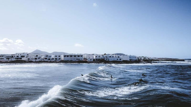 Lanzarote's First Surf School - 2-hour or 4-hour classes - What to Expect During Your Surf Lesson