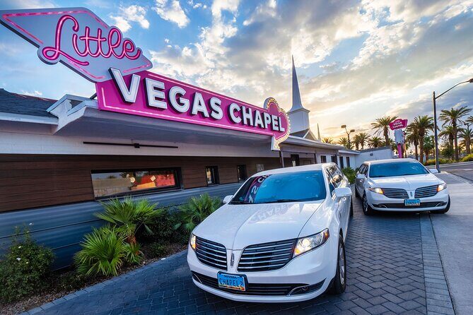 Las Vegas Wedding at The Little Vegas Chapel including Limousine Transportation - The Itinerary in Detail