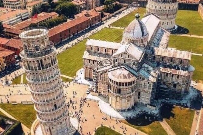 Leaning Tower of Pisa private tour Florence Cathedral piazzale Michelangelo - Exploring Florence’s Heart: Santa Maria del Fiore and Beyond