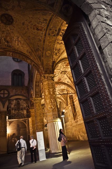 Legends of Florence: Exclusive Walking Tour by night - Final Thoughts