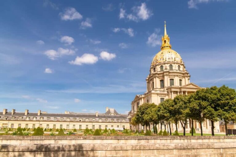 Les Invalides: Royal Hospital to Napoleon's Tomb - Navigating the Experience