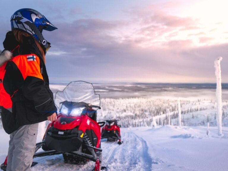 Levi: 4 Hour Snowmobile Safari to the Fells in Levi - An In-Depth Look at the Levi Snowmobile Safari