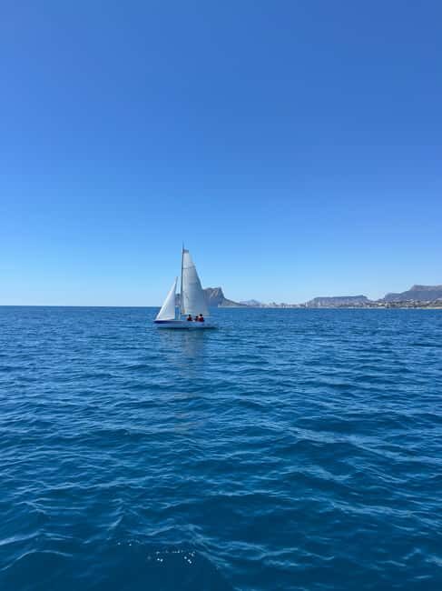 Light sailboat rental with skipper in Moraira - The Group and Safety Aspects