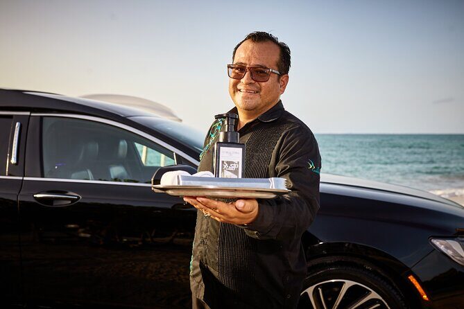 Lincoln Stretch limo from Cancun Hotel Zone to Cancun Airport - Who Is This Tour Best For?