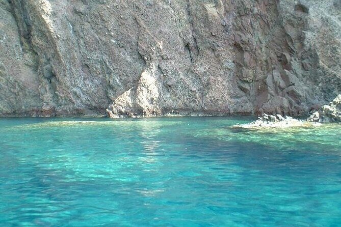 Lipari - Panarea - Stromboli by night - What the Tour Offers