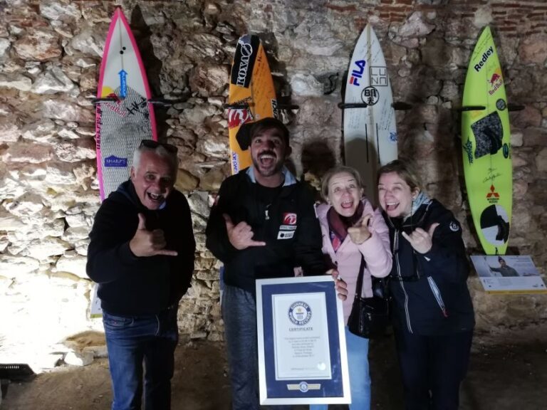 Lisbon: 1-Way Porto Transfer w/Obidos, Nazare & Fatima Stops - Who Is This Tour Best For?