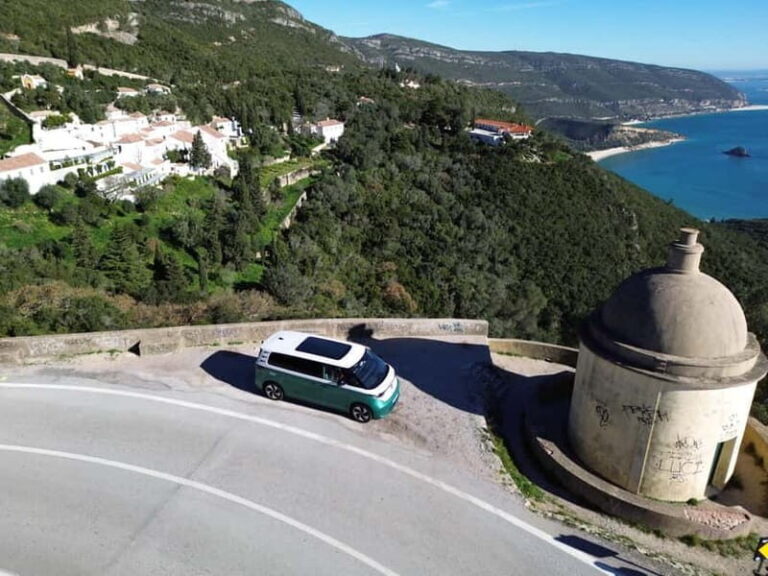 Lisbon: Arrábida & Setúbal Unveiled on an Electric Combi - Lunch and Relaxation