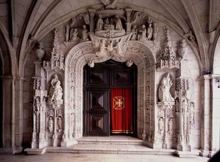 Lisbon: Belem Neighborhood Experience - The Iconic Jerónimos Monastery