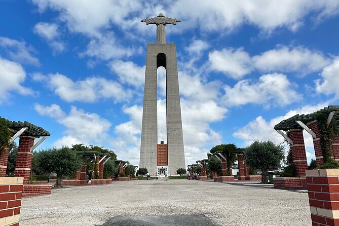 Lisbon best city highlights Private tour - Who Will Love This Tour?