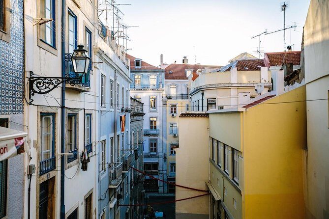 Lisbon: Book A Local Host For 6 Hours - The Experience in Detail