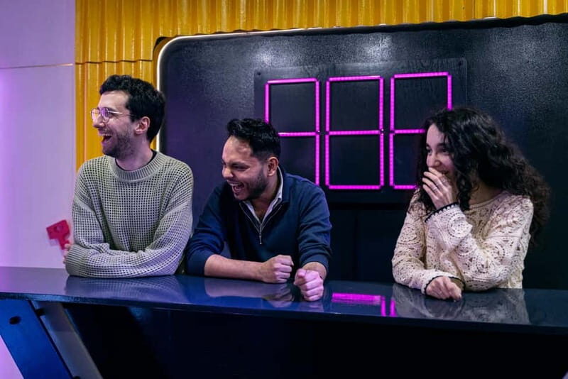 Lisbon: Buddy Battles Live Game Show Experience - The Location and Accessibility