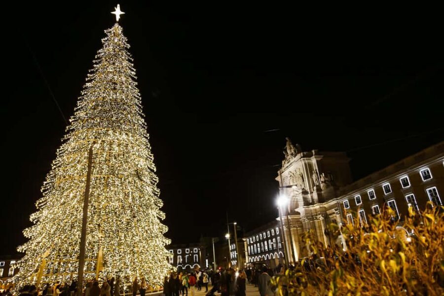 Lisbon: Christmas Lights Tuk-Tuk Tour with Local Guide - Analyzing the Value