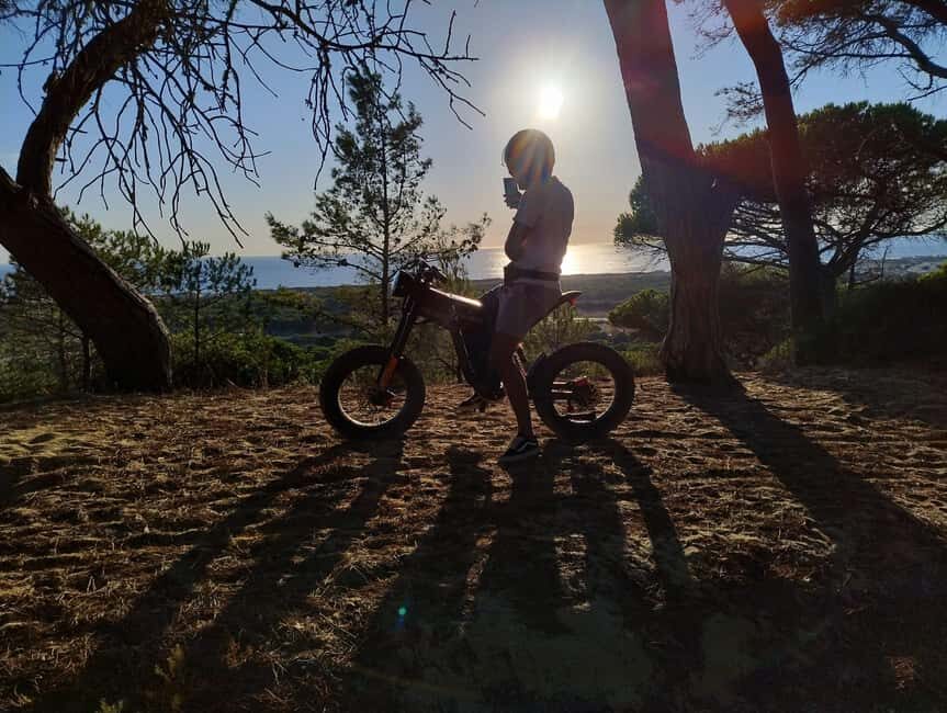 Lisbon Coast: eBike Tour Ride & Surf at Fonte da Telha - The Experience on the Ground