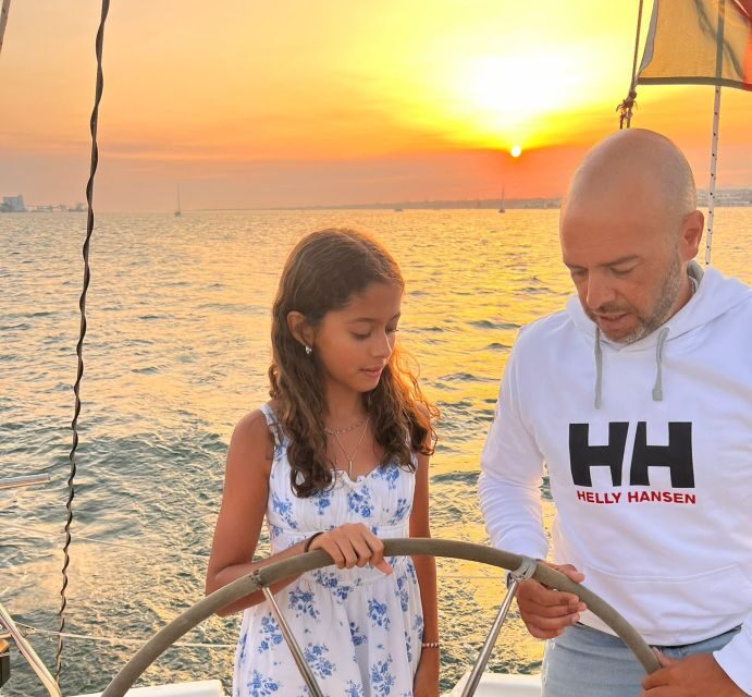 Lisbon: Day and Sunset Tour on the Tagus River - The Experience in Detail