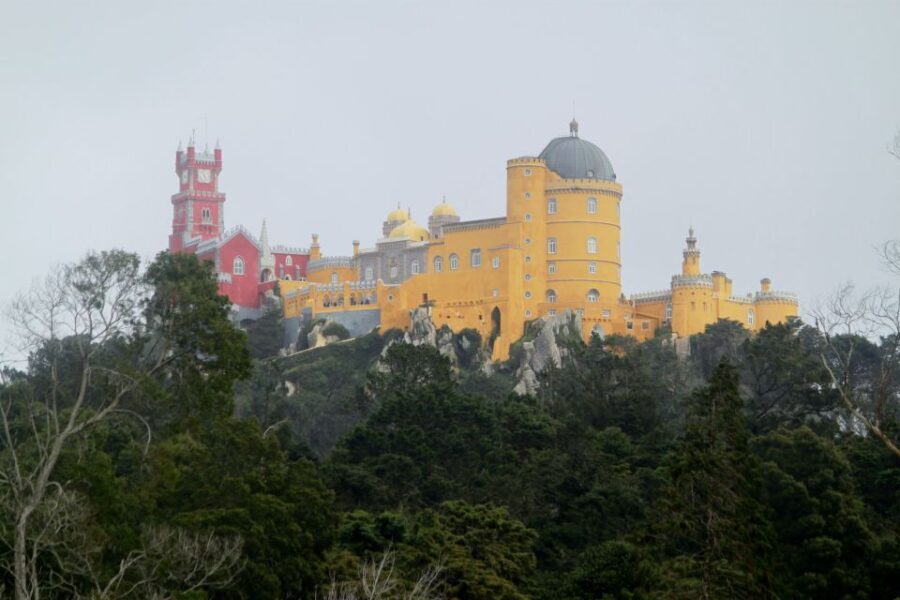 Lisbon: Full-Day Sintra and Cascais Tour - What’s Included and What’s Not