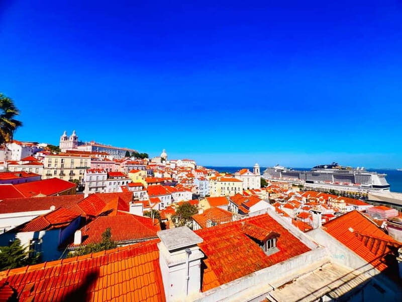 Lisbon: Guided Sightseeing Tour by Tuk Tuk - The Guides: Knowledge and Personal Touch