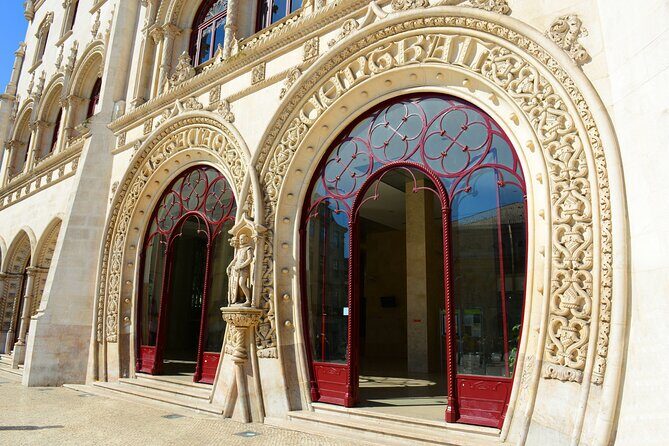 Lisbon Highlights for Newcomers Private Tour - Deep Dive into the Stops