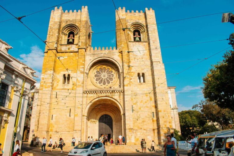 Lisbon: Highlights Tour with Alfama, Belem, and LX Factory - Cultural and Historic Stops