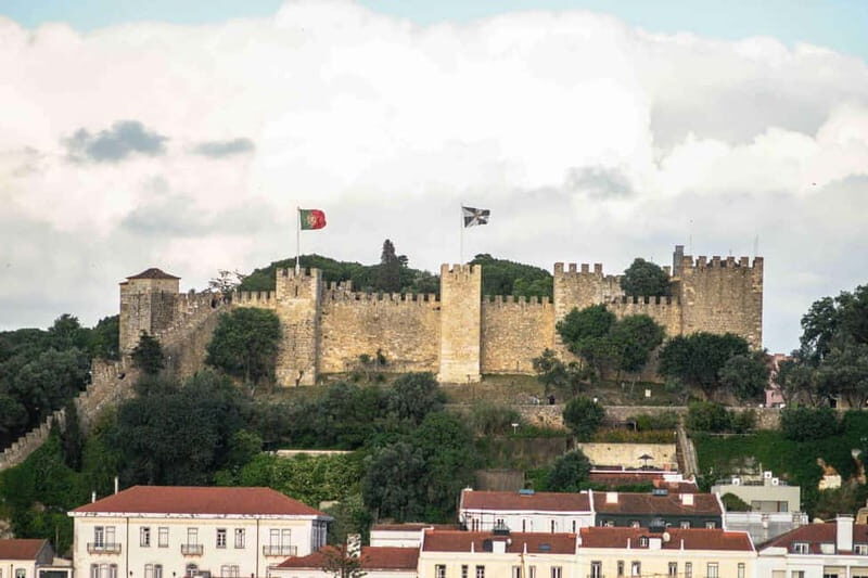 Lisbon: Old Soul of Lisbon Walking Tour - The Stunners: Miradouro Nossa Senhora do Monte & Views
