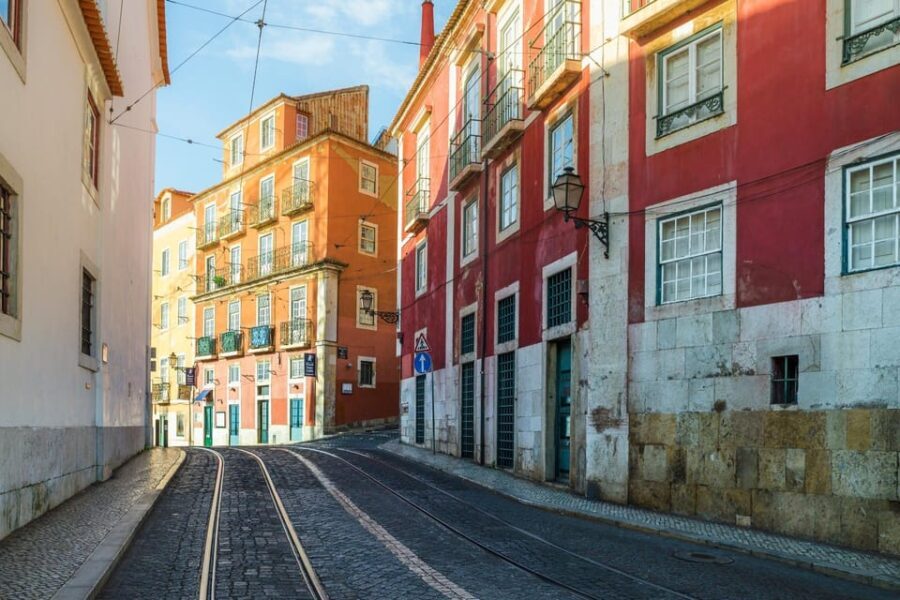Lisbon: Old Town Walking Tour with River Cruise Tickets - Practical Details