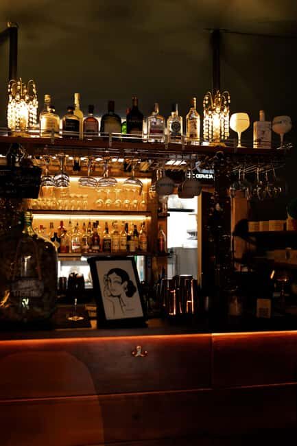 Lisbon: Portuguese Cocktail Experience - The Venue: Taverna das Marias