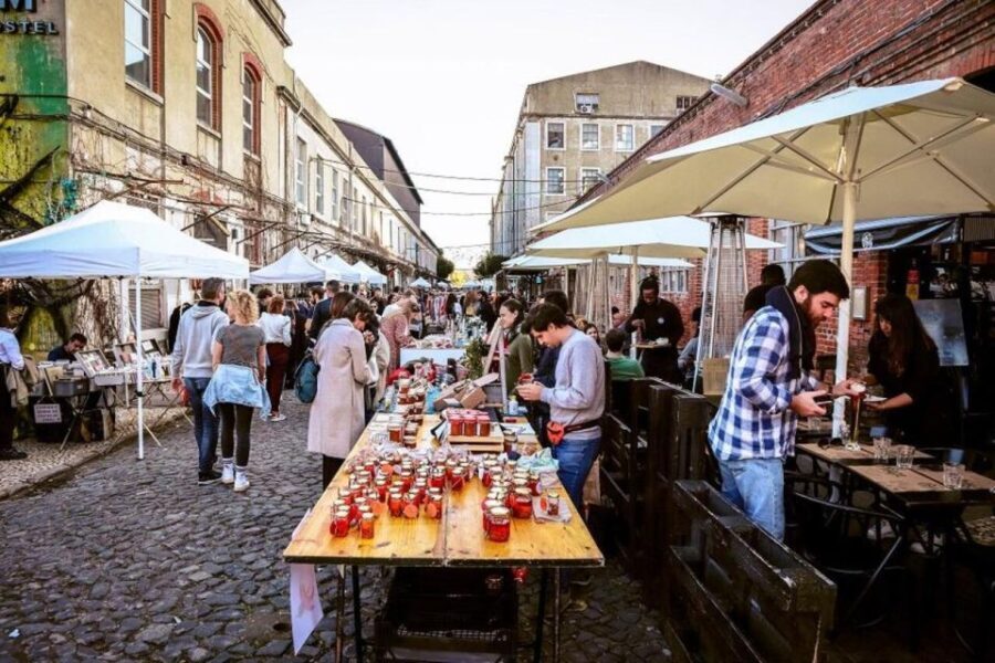 Lisbon: Private 4 hours city highlights tour by TukTuk - The Itinerary in Detail