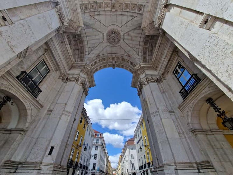 Lisbon: Private Food Tour with Tastings - Mid-morning: Praça da Figueira and Bairro Alto