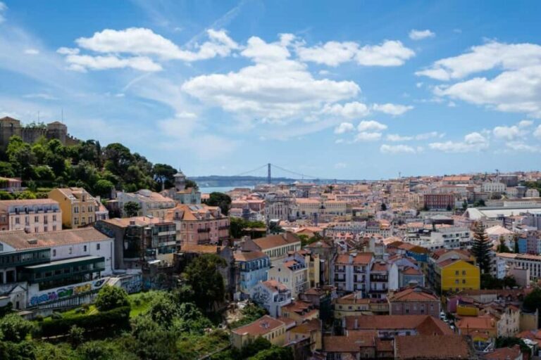 Lisbon: Private Guided Tuk-Tuk Tour with Pickup - FAQs