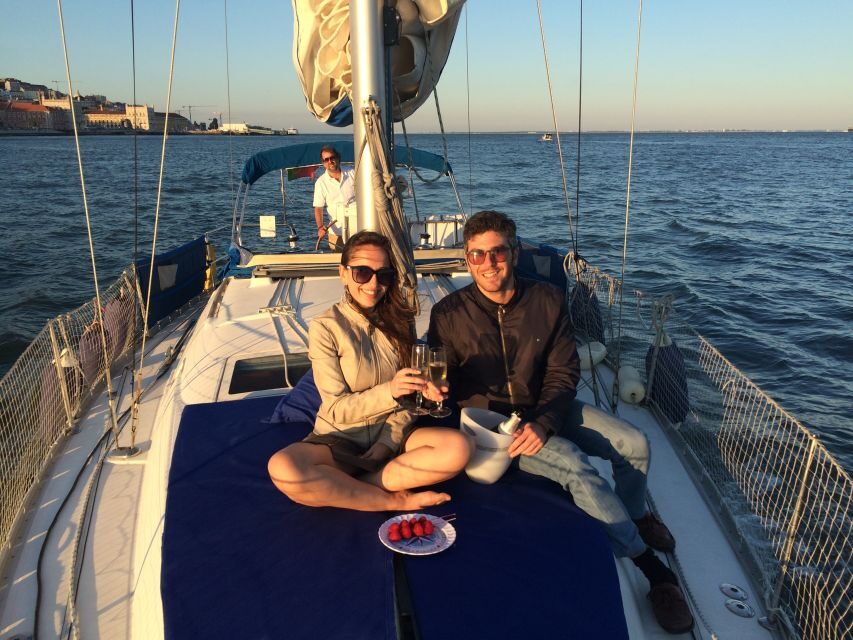 Lisbon: Private Sunset Sailing Tour with Champagne - The Itinerary Breakdown: What You Can Expect