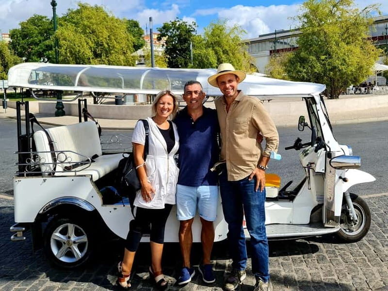 Lisbon: Private Tuk Tuk Tour with Professional Guide - What You Can Expect on the Tour