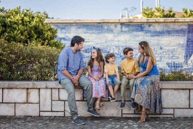 Lisbon: Professional Photoshoot with Photographer - What’s Included and How You’ll Receive Your Photos