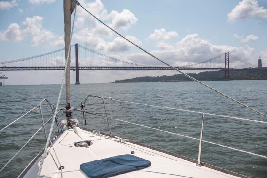 Lisbon: Sailing trip on the Tagus River - The Itinerary in Detail