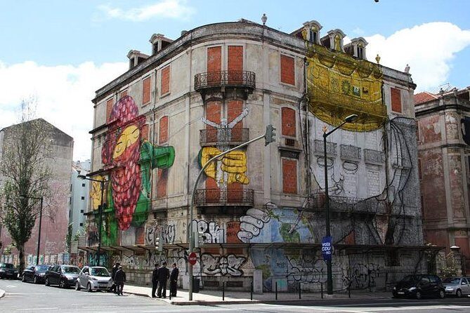 Lisbon Street Art - Private Tuk Tuk Tour with pickup - Practical Details and Considerations