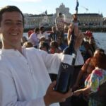 Lisbon: Tagus River Sunset Cruise in a Traditional Vessel - The Food and Drink: Cheers to Lisbon