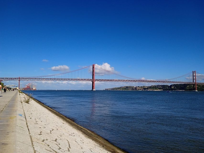 Lisbon Tuktuk Highlights Tour with Food and Wine Tastings - Final Thought