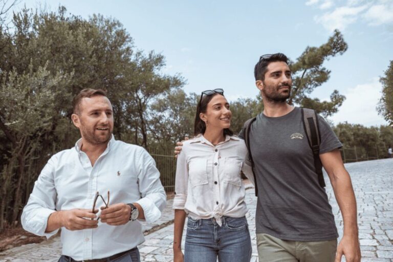 Lisbon:Fátima,Batalha & Alcobaça Private Day Trip with Local - Alcobaça Monastery: Gothic Meets Baroque