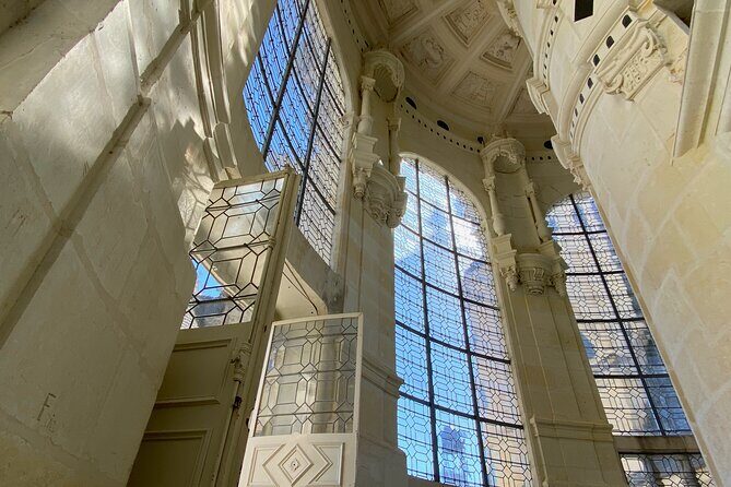 Live Guided Chenonceau, Chambord, Amboise Castles trip from Paris - Starting Out: Convenience and Comfort from Paris